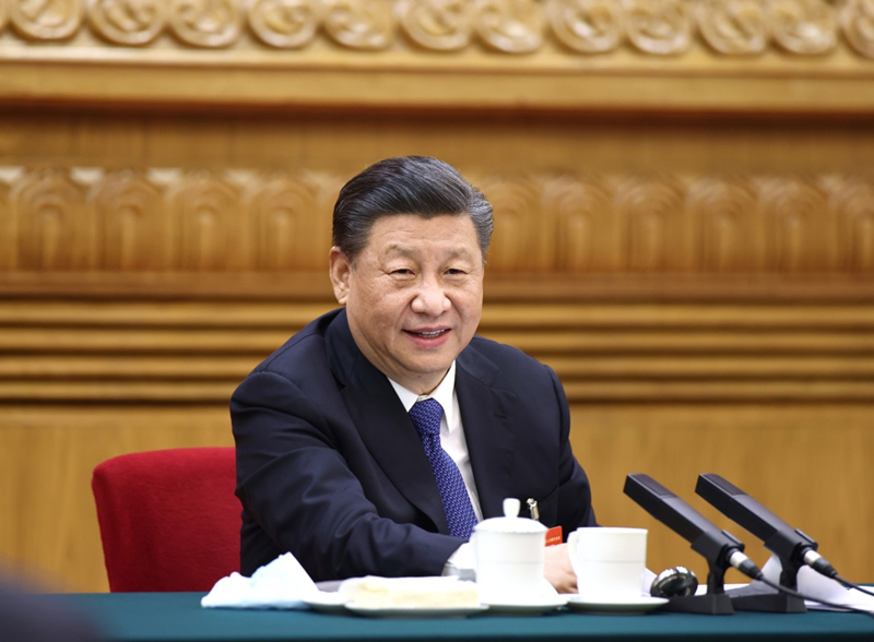2021年3月5日,习近平总书记参加十三届全国人大四次会议内蒙古代表团的审议。